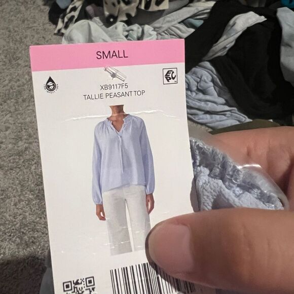 NWT Social Standard by Sanctuary Tallie Peasant Top - Picture 15 of 15